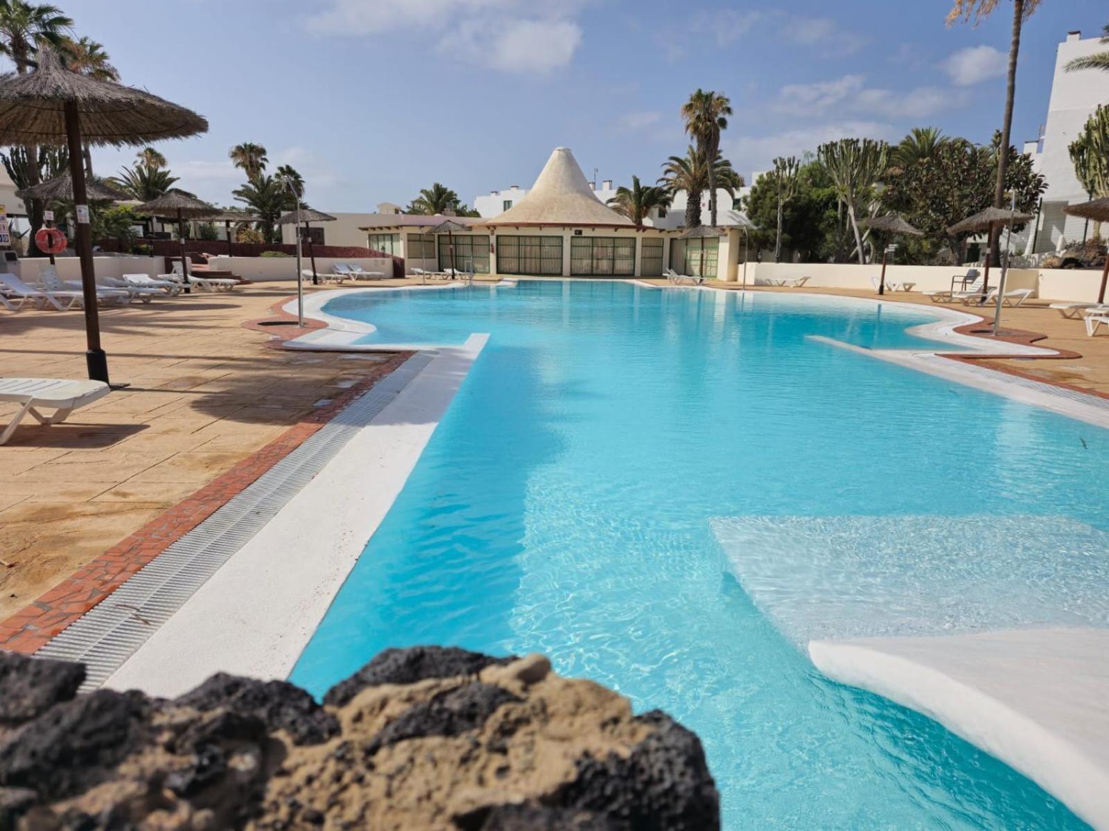 Bungalow Paseo Del Mar- Playa Roca Residence Sea Front Access - Free Ac - Wifi Costa Teguise Eksteriør billede